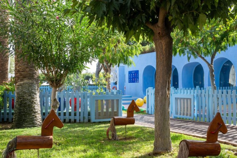 41_aquila_rithymna_beach_gallery_family_kids_clubs_creche-1024x1024